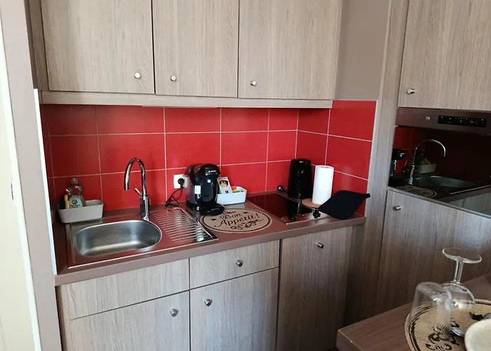 Au Pied De L'orne * Кан