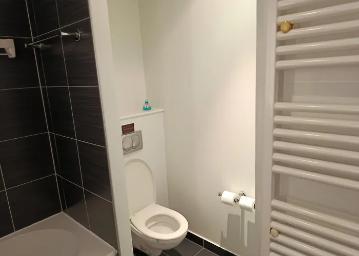 아파트 Au Pied De L'orne